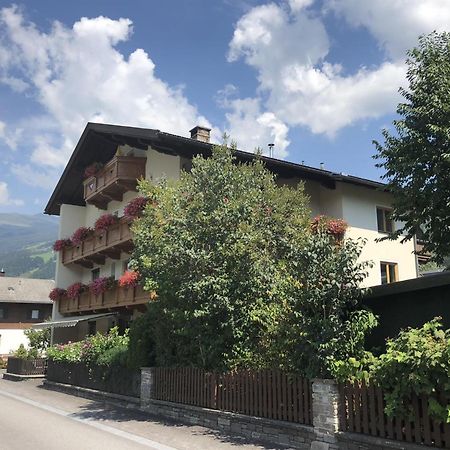 Gästehaus Neuhauser Zell am Ziller Exterior foto